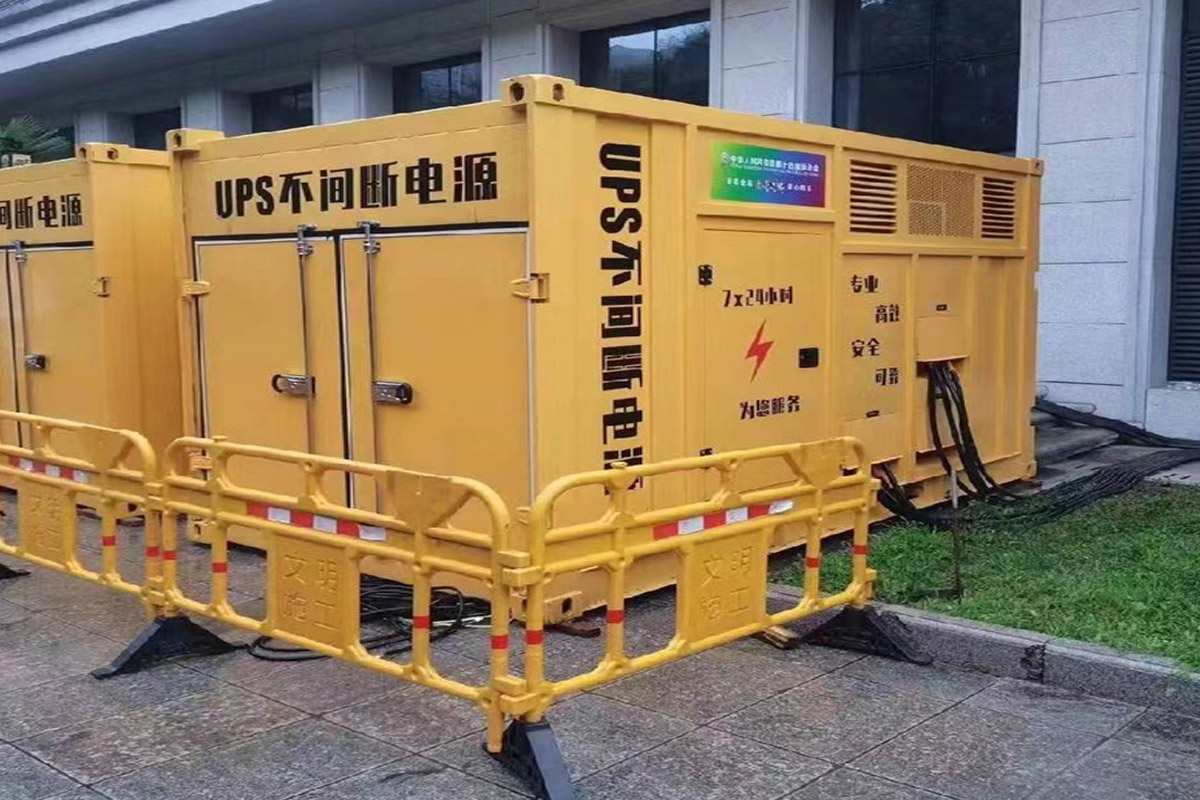 黄州发电机租赁施工现场